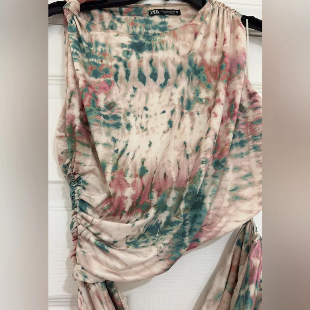ZARA PRINTED CUT OUT MINI DRESS - Picture 10 of 16